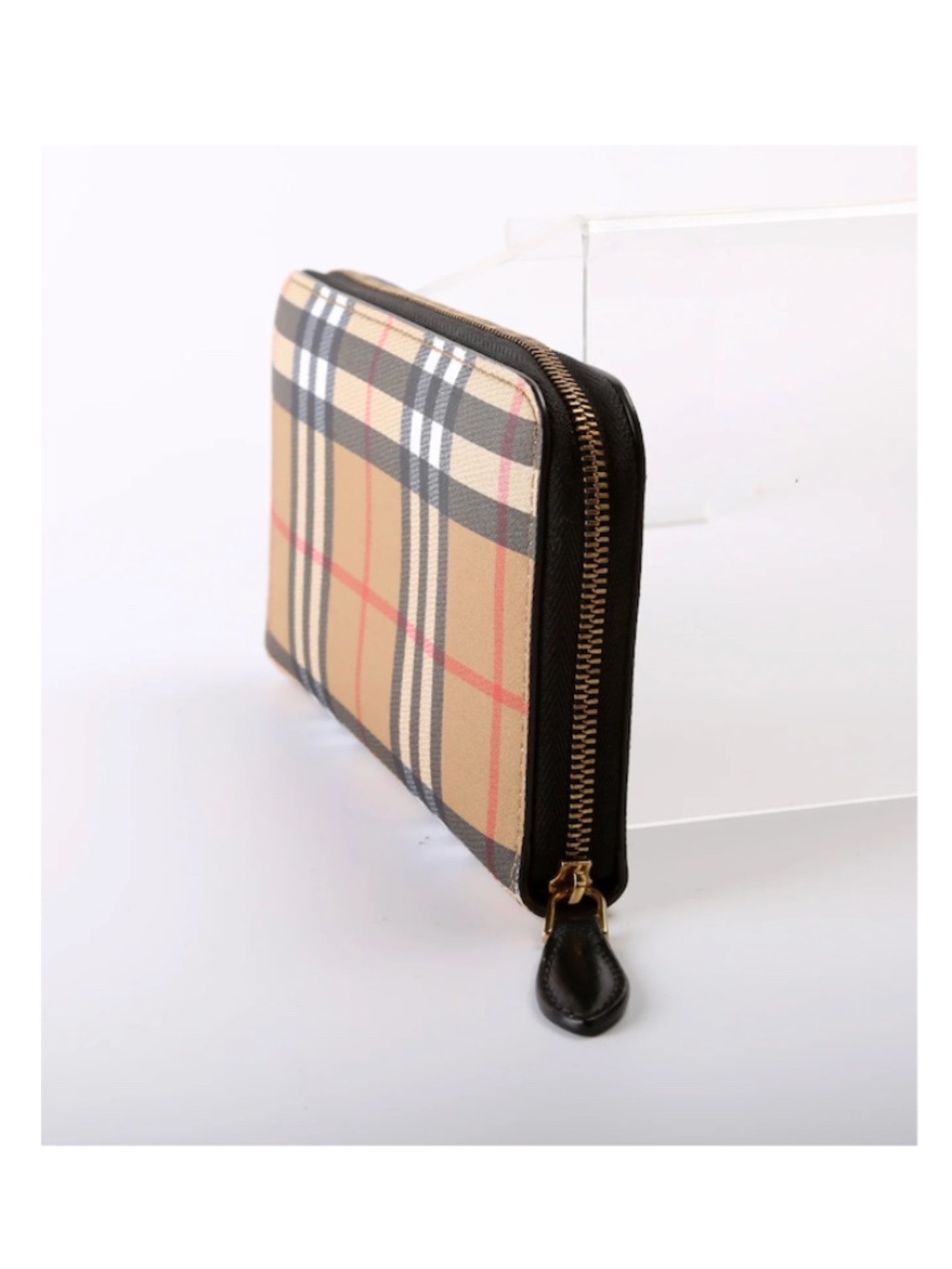 Authentic Burberry Wallet - Picture 2 of 8